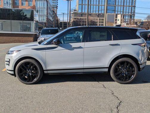 2026 Land Rover Range Rover Evoque Dynamic SE