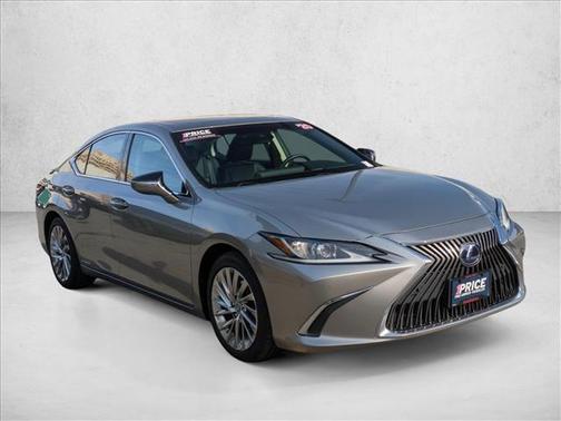 2020 Lexus ES 300h Base