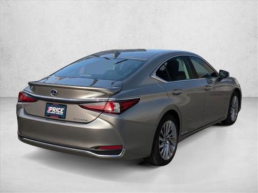 2020 Lexus ES 300h Base