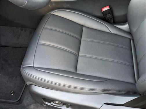 2025 Land Rover Range Rover Evoque Core S