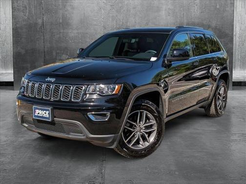 2019 Jeep Grand Cherokee Laredo