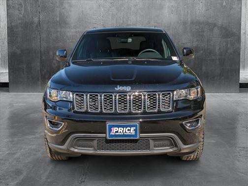 2019 Jeep Grand Cherokee Laredo
