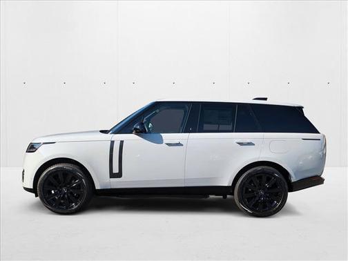 2025 Land Rover Range Rover P550e SE