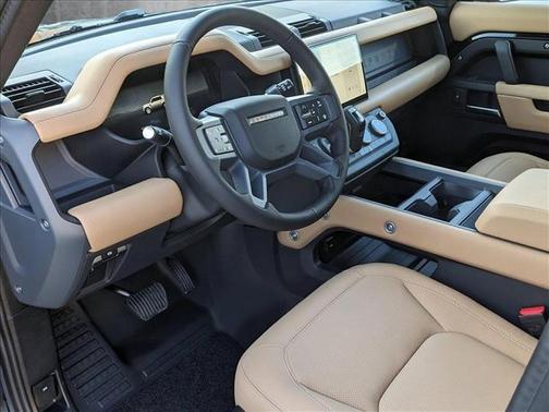 2025 Land Rover Defender 110 P400 S