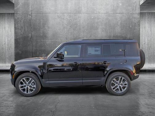 2025 Land Rover Defender 110 P400 S