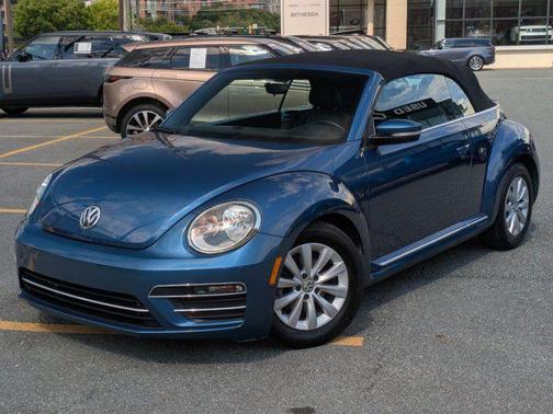 2018 Volkswagen Beetle 2.0T S