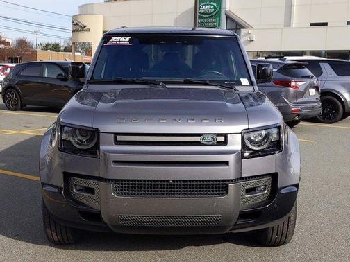 Photo 2 of 27 of 2021 Land Rover Defender 110 X-Dynamic SE