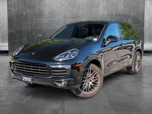 2017 Porsche Cayenne Platinum Edition