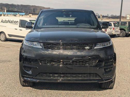 2025 Land Rover Range Rover Sport SE