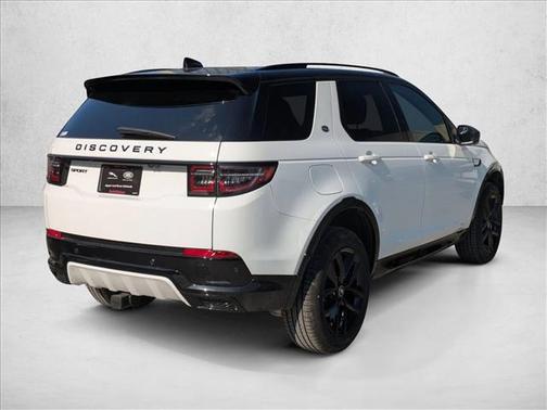 2026 Land Rover Discovery Sport Landmark
