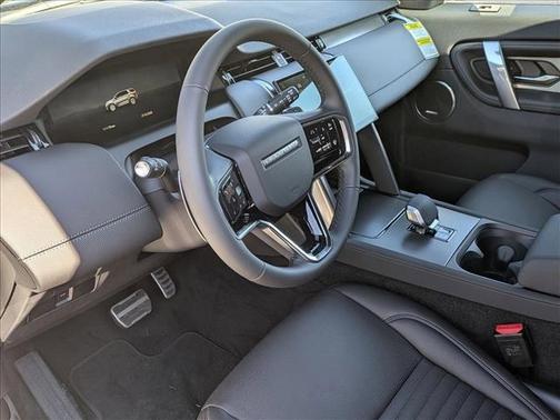 2026 Land Rover Discovery Sport Landmark