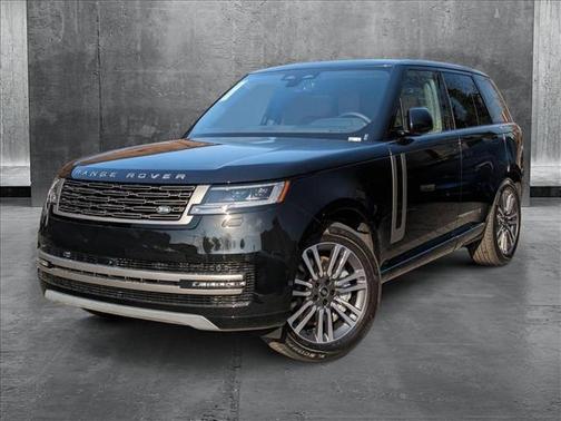 2025 Land Rover Range Rover P530 SE