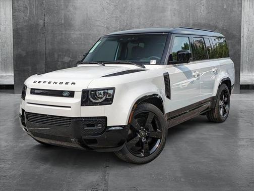 2025 Land Rover Defender 130 P400 X-Dynamic SE