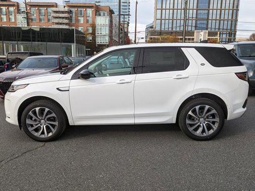 2025 Land Rover Discovery Sport S