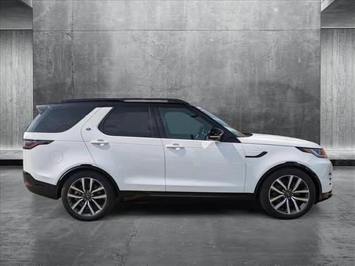 2024 Land Rover Discovery P360 Dynamic SE