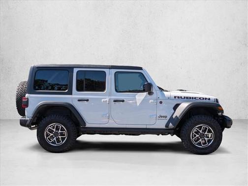 Bright White Clearcoat 2026 Jeep Wrangler Rubicon