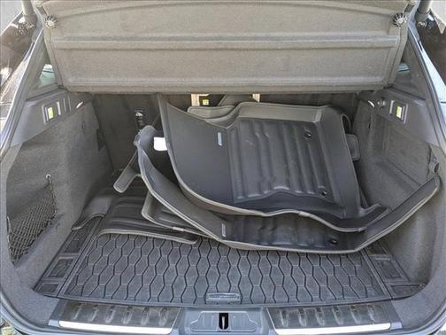 Santorini Black Me 2024 Jaguar F-PACE SVR P550 AWD Automatic
