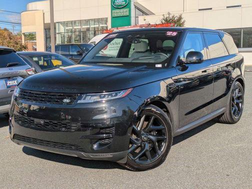 2025 Land Rover Range Rover Sport SE