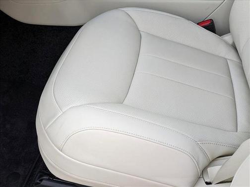 2025 Land Rover Range Rover P530 SE 7 Seat