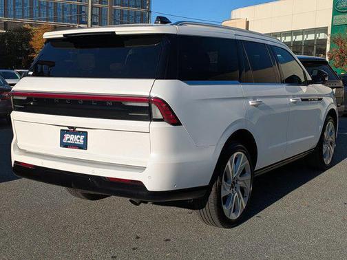 2025 Lincoln Navigator Black Label