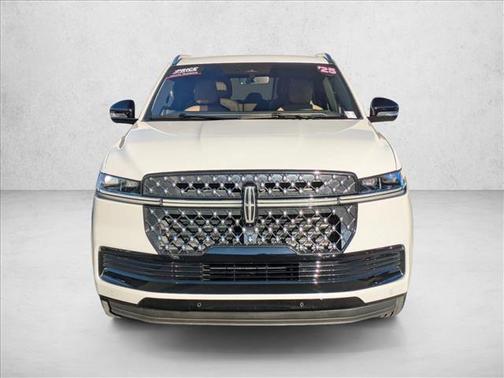 2025 Lincoln Navigator Black Label