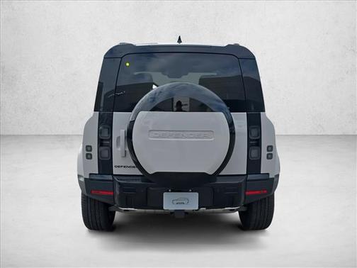 Borasco Grey Metallic 2026 Land Rover Defender P300 S