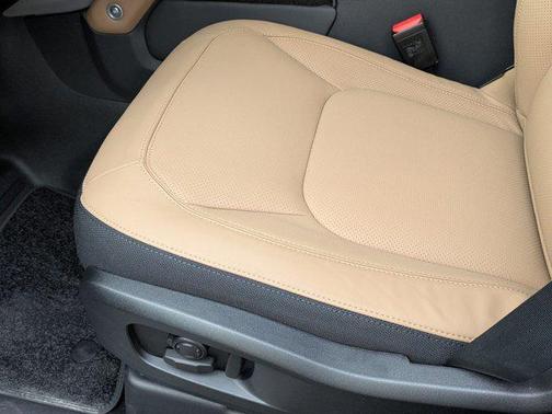 2026 Land Rover Defender P400 X