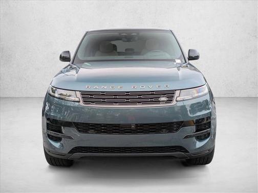 Giola Green Metallic 2026 Land Rover Range Rover Sport SE
