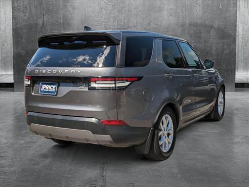 2018 Land Rover Discovery SE
