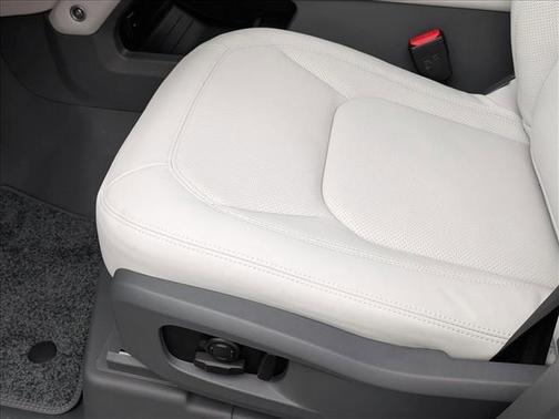 2026 Land Rover Defender S