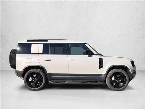 Borasco Grey Metallic 2026 Land Rover Defender P300 S