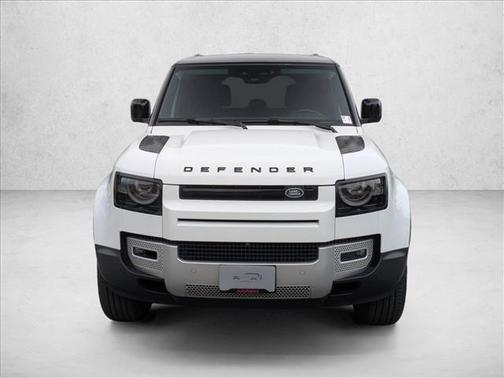 Fuji White 2024 Land Rover Defender 110 P300