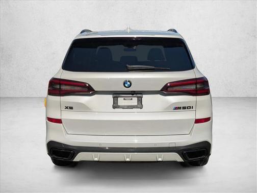 2022 BMW X5 M50i