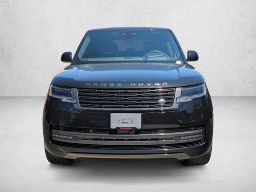 Santorini Black Metallic 2025 Land Rover Range Rover P530 SE