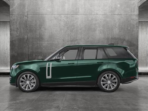 2025 Land Rover Range Rover P530 SE