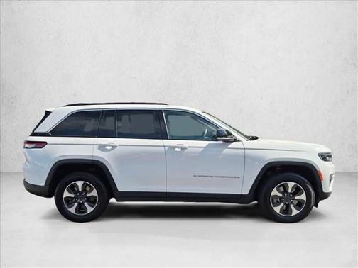 Bright White Clearcoat 2024 Jeep Grand Cherokee 4xe Base