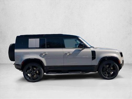Borasco Grey Metallic 2026 Land Rover Defender P400 X-Dynamic SE