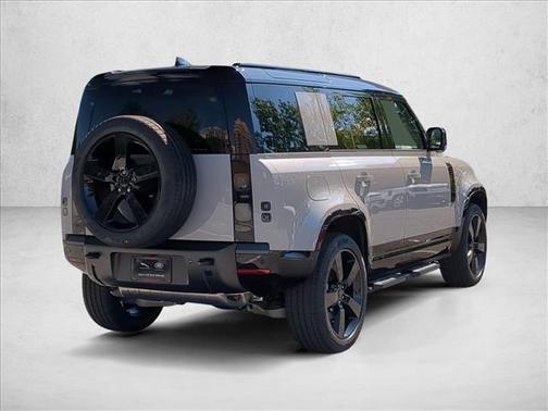Borasco Grey Metallic 2026 Land Rover Defender P400 X-Dynamic SE