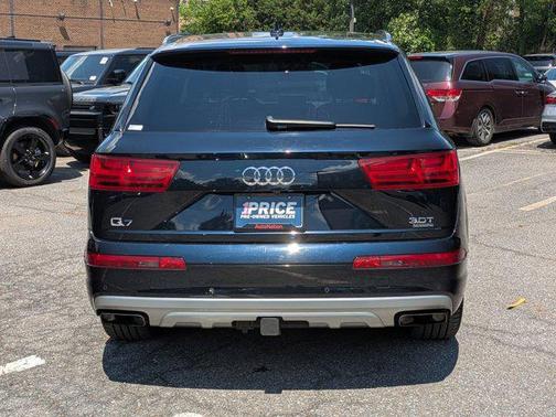 Ink Blue Metallic 2017 Audi Q7 3.0T Prestige