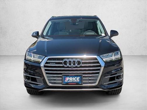 Ink Blue Metallic 2017 Audi Q7 3.0T Prestige