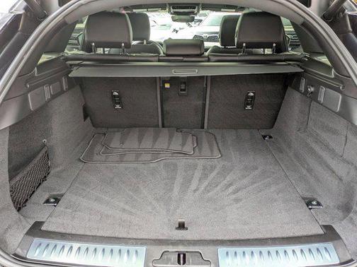 2025 Land Rover Range Rover Velar P250 SE R-Dynamic