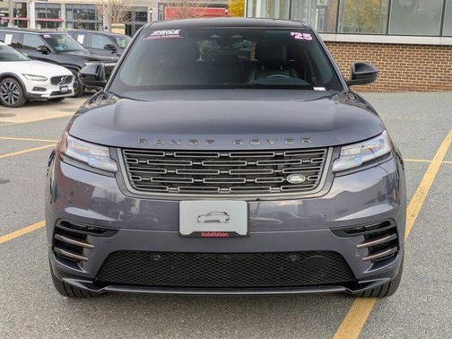 2025 Land Rover Range Rover Velar P250 SE R-Dynamic