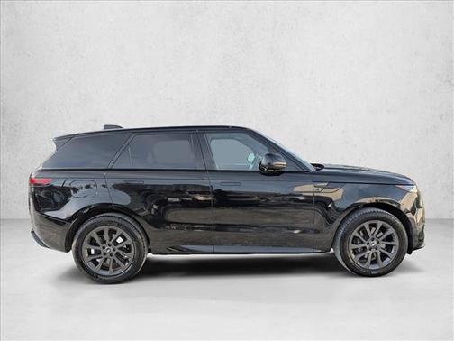 2024 Land Rover Range Rover Sport SE