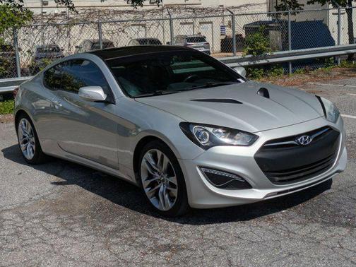 Platinum Metallic 2013 Hyundai Genesis Coupe 3.8 Track