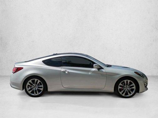 Platinum Metallic 2013 Hyundai Genesis Coupe 3.8 Track