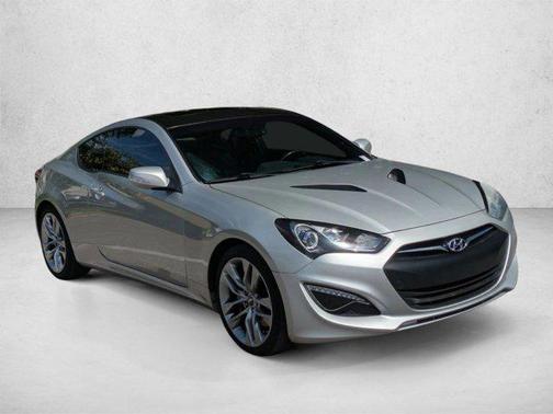 Platinum Metallic 2013 Hyundai Genesis Coupe 3.8 Track