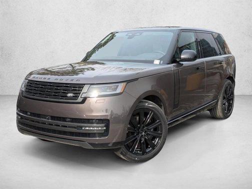 Charente Grey Premium Metallic 2026 Land Rover Range Rover P530 SE