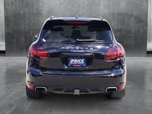 2014 Porsche Cayenne S