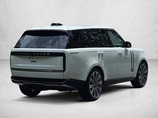 2025 Land Rover Range Rover P400 SE