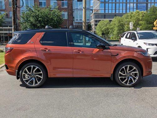 Namib Orange Premium Metallic 2020 Land Rover Discovery Sport R-Dynamic SE